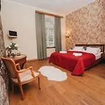 فندق Viinavabriku & Restoran 3*