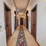 Hotel Viinavabriku & Restoran Mooste