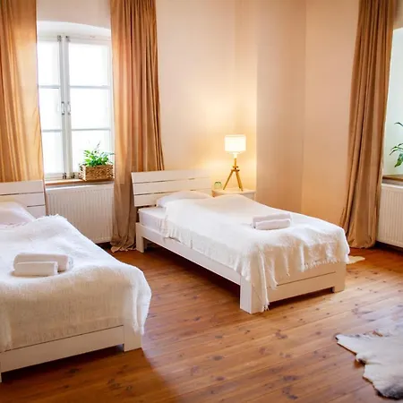 Hotel Mooste Viinavabriku Hotell & Restoran Mooste