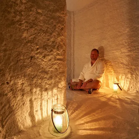 Mooste Viinavabriku Hotell & Restoran Mooste