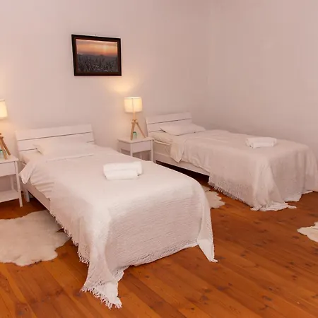 Mooste Viinavabriku Hotell & Restoran Mooste