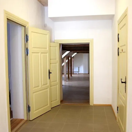 Hotel Mooste Viinavabriku Hotell & Restoran 3*
