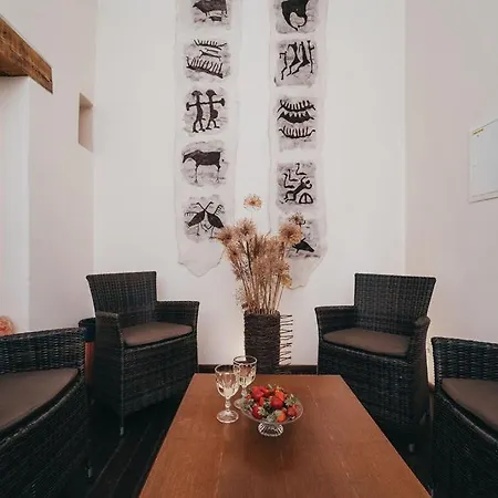 Mooste Viinavabriku Hotell & Restoran Mooste