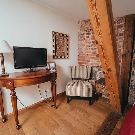 Mooste Viinavabriku Hotell&Restoran Hotell Mooste