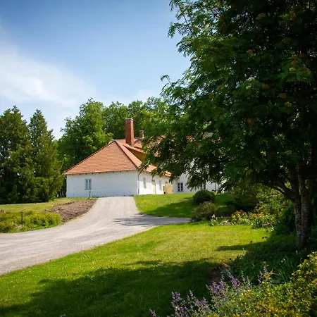 Mooste Viinavabriku Hotell & Restoran