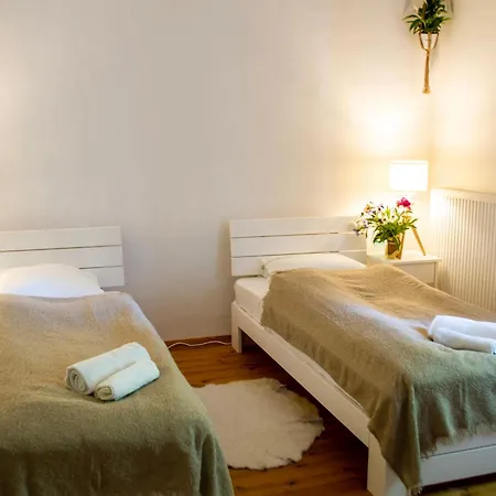 Mooste Viinavabriku Hotell & Restoran Hotel 3*