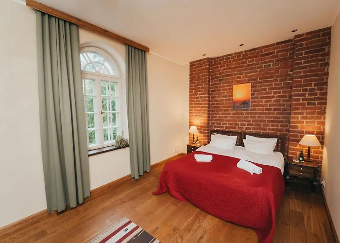 Mooste Viinavabriku Hotell & Restoran 3*