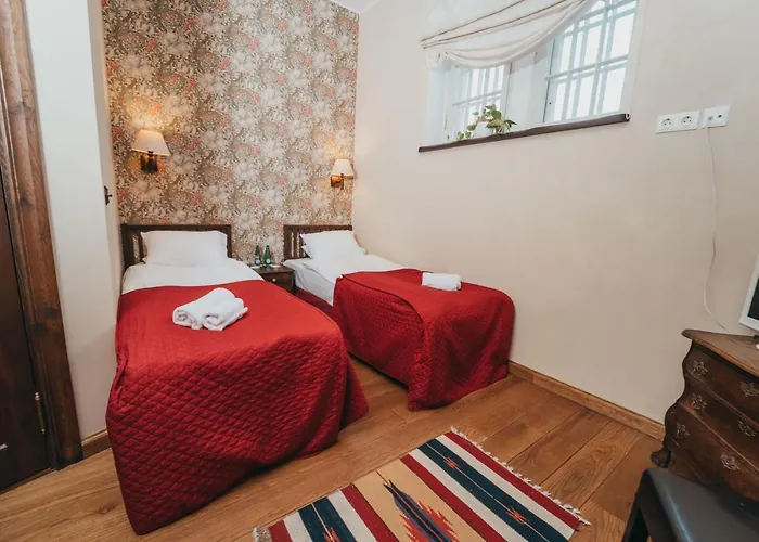 Mooste Viinavabriku Hotell & Restoran Mooste